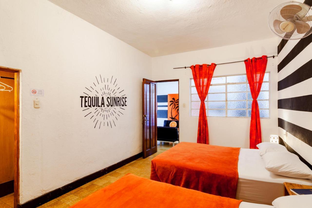 Tequila Sunrise Hostel Città del Guatemala Esterno foto